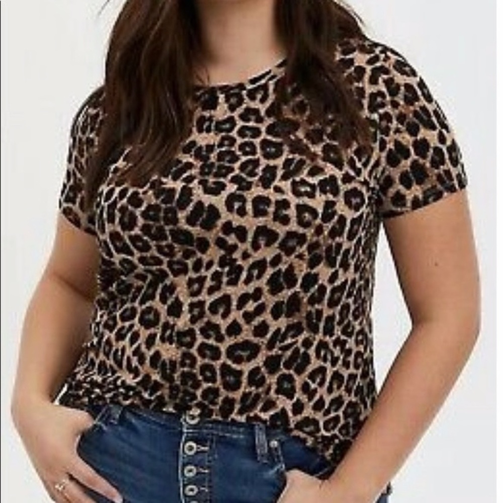 Torrid | Super Soft Knits Cheetah Short Sleeve T Shirt Sz. 1